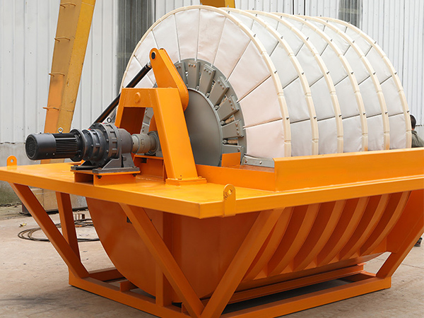 Rotary vakum disk filtravlar