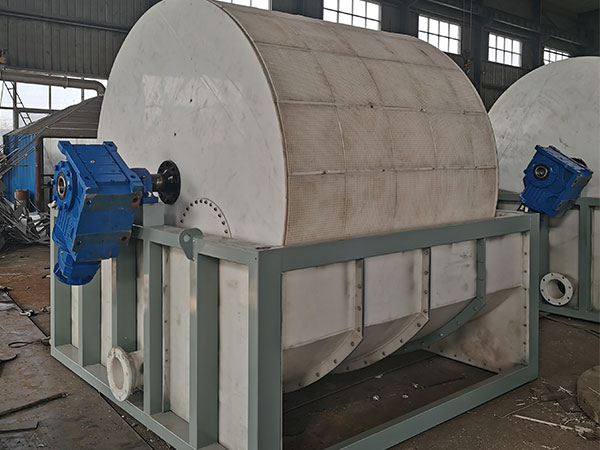 Rotary vacuum filtravlar