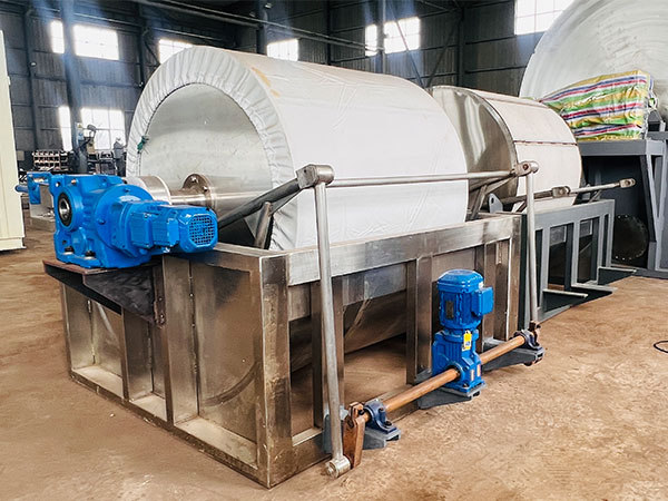 Rotary vacuum filtravlar